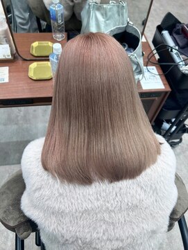 モク 立川(moc) 韓国風レイヤーカットブリーチダブルカラー前髪