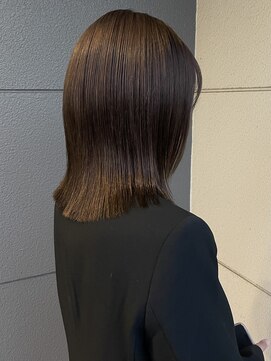 ヘアーアイストゥーレ(HAIR ICI TRE) Wカラー/ブリーチカラー/デザインカラー