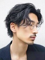 ニド(Nido.)&nbsp;メンズセンターパート☆ニュアンスパーマミディアム