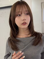 アビー(ABBEY) レイヤーカットハッシュカットフェイスレイヤーシースルーバング