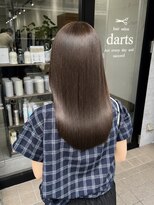 ダーツ(darts)&nbsp;髪質改善ストレートで叶う艶髪ロング