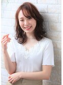 ネイビーカラーシースルー前髪フリンジウェーブミディアムウルフ