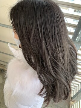 ジーナ 福岡天神(Zina) 小顔セミウェットウェーブピンクベージュハイライトカラー