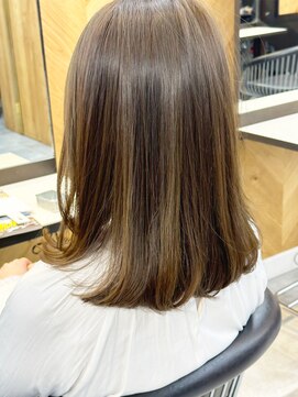 カーサ バイ ハミュウ たまプラーザ(CASA by Humium) 20代30代40代ストレートボブモカベージュナチュラル