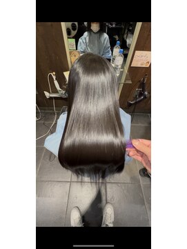 リー 東三国(Lee) 縮毛矯正