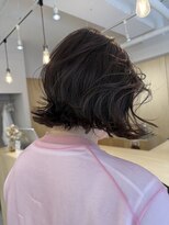 バベル アット フルリール 甲子園口(BABEL at fleurir)&nbsp;切りっぱなしボブ髪質改善ラベンダーグレージュふんわりボブ韓国