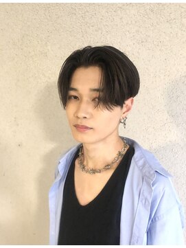 ロッカ(rocca) ナチュラルセンター分け