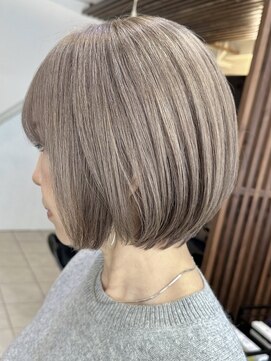 ハーツ(Heart's) 白髪ぼかし脱白髪染め似合わせショートボブ40代50代60代