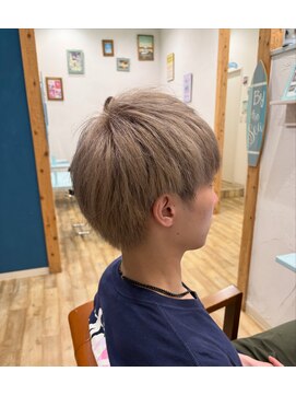 ベージュカラー