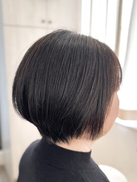 シュヴー 築地(CHEVEUX) ショートボブ/丸みショート/40代/50代/60代/