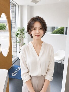 ビーアップヘアー(be:up hair) 顔まわりで小顔に見せる大人ショートボブ