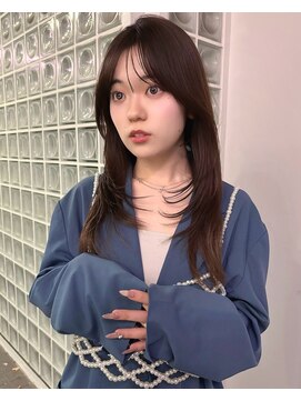 フィルムス 横浜(FILMS+) くびれレイヤー/オリーブベージュ/顔周り/シースルー/横浜+