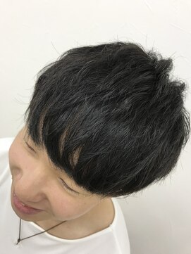 ウルプラスアイ(URU+ai) パーマの残りを利用したメンズヘア