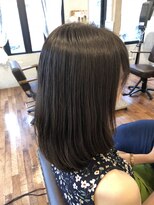 アンプレヴーアジュテ(Impre'vu ajoute)&nbsp;膨らみやすい方人オススメ！うるつやストレート