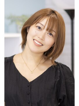 ラックラック アクロス能代店(LuckLuck) カラー