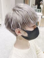 デイズ(days)&nbsp;イメチェンくびれショートカット アッシュグレージュ　days