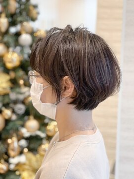 レイフィールド 関店 後ろふんわりカット
