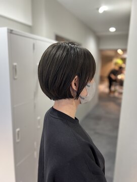 リバティ 吉祥寺(Liberty) 寒色コンパクトミニボブ