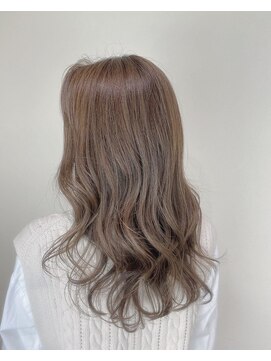 アニー(annie hair design) シルキーベージュ*レイヤーロング@30代40代50代