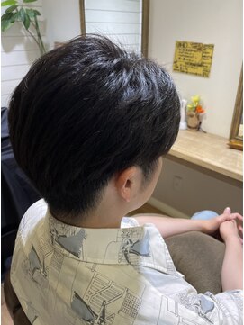 ハチマルハチ エアー 向ヶ丘遊園店(808 air) 刈り上げスタイル