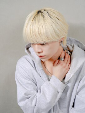 アルファ 新宿(alpha) フェザーパーマ/ブルーブラック/刈り上げセンターパート[新宿]