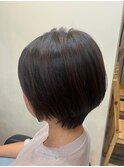 丸みショート［黒髪/グレーベージュ/前髪パーマ］