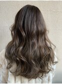 ロングヘア×ハニーベージュ×ハホニコトリートメント