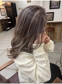 ピンクグレージュバレイヤージュ