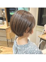 グッドネイバーズ 流山おおたかの森店(GOOD NEIGHBORS)&nbsp;シルキーベージュ　耳掛けショートボブ