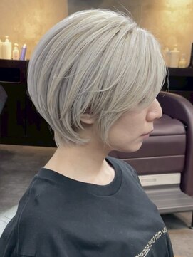 ハーシーバイアポロ 相模大野(HERSHE by apollo) xカット//ホワイトグレージュ/レイヤーカット/チェリーブラウン