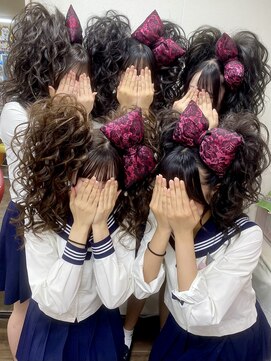 ヘアセットアップス(UP's) 最高に可愛い♪『みんなで体育祭スジ盛りツインテール(^○^)』