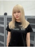 ホワイトベージュ