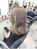 milk tea gray × sheer green
