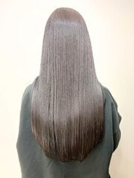 アルフラン(al franc)の写真/透明感と艶感を引き出すオリジナル調合カラーで透明感と艶感のある美しい髪色を実現いたします！