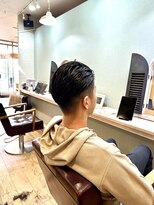 ヘアーメイクロージー 八軒店 (HAIR MAKE ROSY)&nbsp;大人メンズフェードツーブロックアップバング
