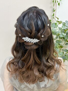 ジェミータ 横浜 ハーフアップ【横浜ヘアセット/ヘアメイク/結婚式】
