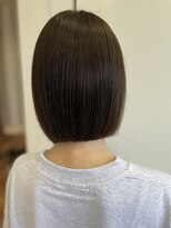 ヘアルーム モア(hair room More) 20代女性　切りっぱなしボブ