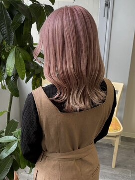 コード 四条河原町駅店(CHORD) ピンクベージュ/京都三条河原町/ハイトーン