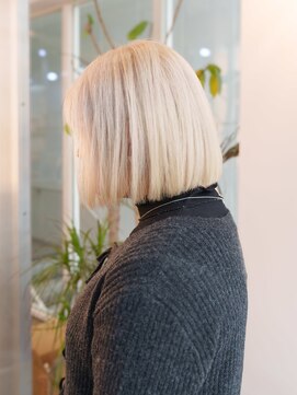 フィッツコア(FITS CORE) ホワイトブロンド