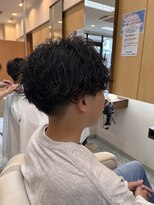 マキシム ナカイ(MAXIM NAKAI)&nbsp;メンズパーマメンズカラーメンズカジュアル刈り上げスタイル