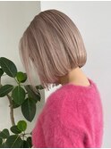 ミルクティーベージュダブルカラー切りっぱなしボブミニボブ