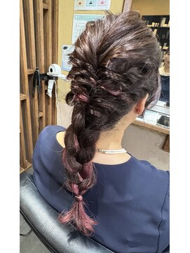 パピヨンロゼ(Papillon Rose) ヘアアレンジ