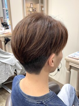 アルターリール(aL ter Rire) スパイキーショート/ブルーブラック/フェザーパーマ/中村郁未