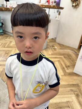 ロミー 本厚木(ROMMY.) 男の子◎キッズカット◎パッツン前髪/刈り上げショート小学生◎