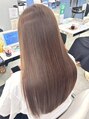 ブラウン(Brown) オーダーメイドAujuaトリートメントで艶髪に大変身。艶髪ヘア◎