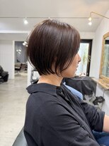 ストラト(STRAT) 【SHUN】ショートボブstyle