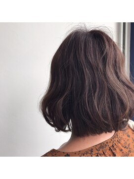 トリコ(trico) ミディアムボブ