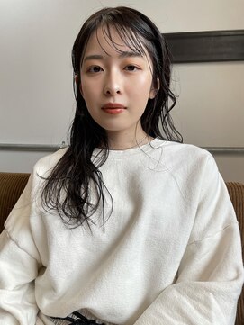 ブルック(BROOK.) リラックス感のあるロングスタイル