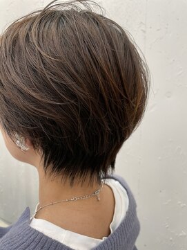 ロミー 本厚木(ROMMY.) 浮きやすい襟足も収まるショートヘア /ロミー本厚木