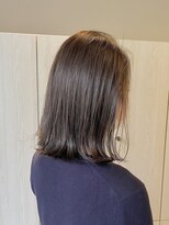 【お客様フォト】切りっぱなしボブ×透明感オリーブアッシュ